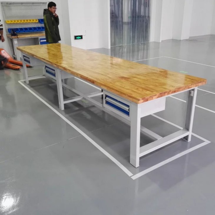 工（gōng）作台